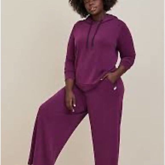 torrid purple Cupro Long Sleeve Active Hoodie Sweatshirt - Picture 4 of 10